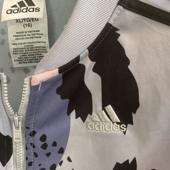 Like New Adidas jacket girls size XL - Picture 4 of 5